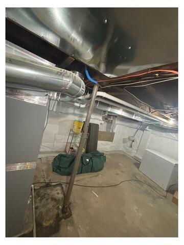 SmartJack Replaces Rusty Beams in Wellington, OH - Before Photo