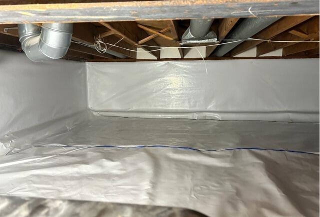 Crawl Space with Exposed Earth in Rocky River, OH