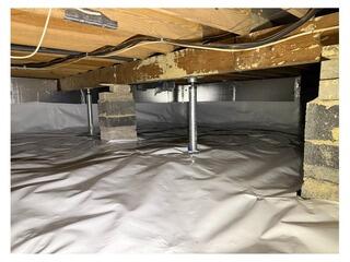 Encapsulated and Stabilized Crawl Space in Bay Village, OH