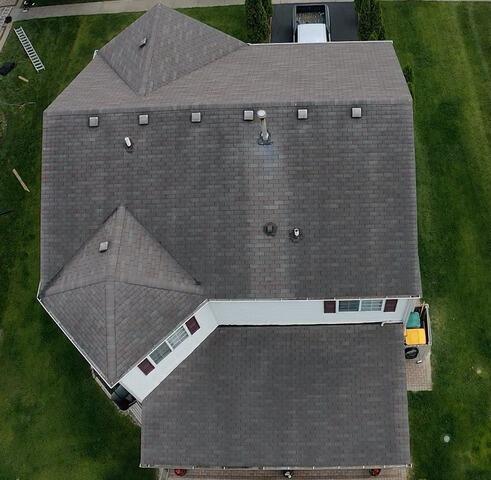 Roof replacement in Joliet, IL - Before Photo