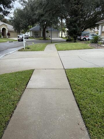Sidewalk Cleaning in Brandon, FL