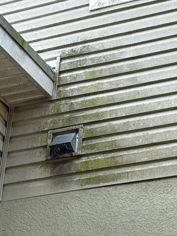 House Wash Plant City, FL - Before Photo