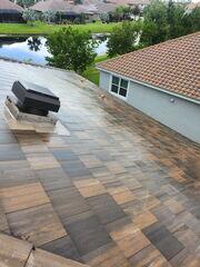 Tile Roof Wash, Riverview