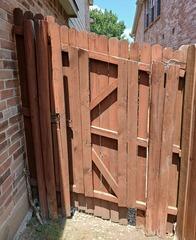 From Rotten to Renewed - Complete Fence and Gate Upgrade in Mckinney
