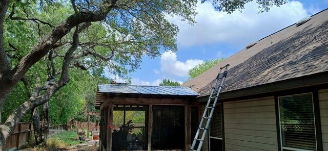 Metal Roof Replacement in Schertz, Texas