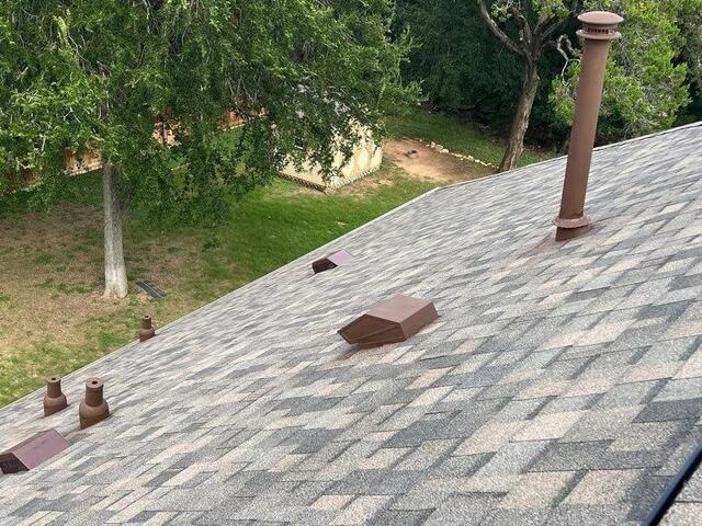 New Asphalt Roof in New Braunfels, Texas