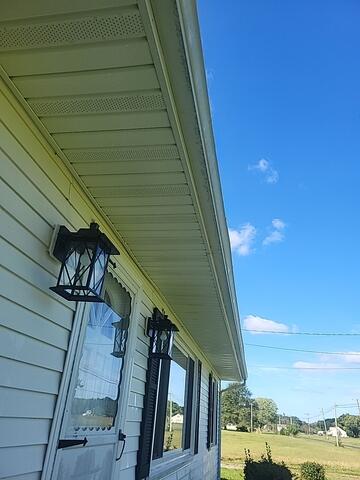 Gutter Brightening in Princess Anne, MD