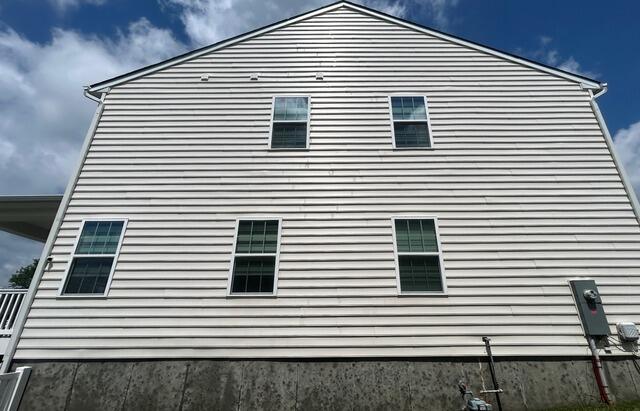 Soft Washing Vinyl Siding in Middletown, DE - After Photo
