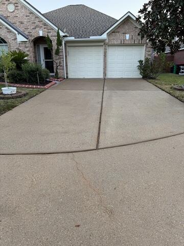 Driveway cleaning in Houston, TX - After Photo