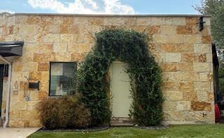 Limestone Wall Cleaning in Austin, TX