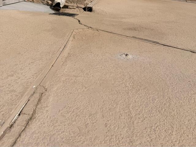 Concrete Leveling and Sealing in Kenner, LA! - Before Photo