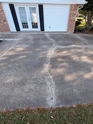 Crack Sealing in Luling, LA - Before Photo