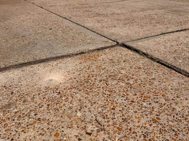 Driveway Lifting and Leveling in Marrero, LA! - Before Photo
