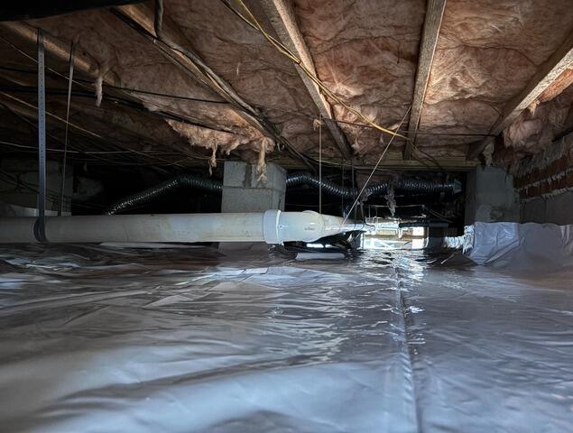 Sealed Crawlspace Barrier System: Raleigh - After Photo