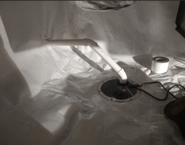 Crawl Space Encapsulation with Dehumidifer in Bentonville, AR