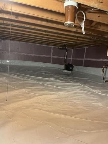 Crawl Space Moisture Solutions in Saint Charles, IL