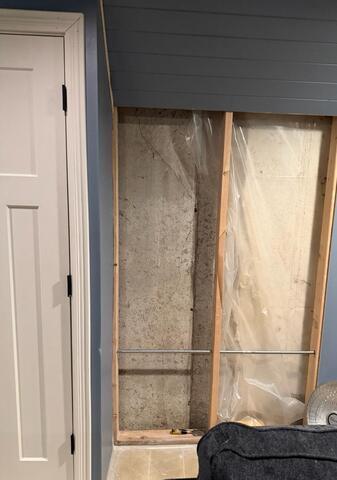 Cracked Basement Wall Repair in Orland Park, IL - Before Photo