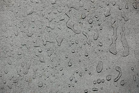 The picture shows condensation on a surface due to the dew point temperature.