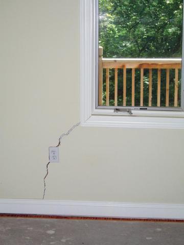 Wall Cracks Explained - Image 2