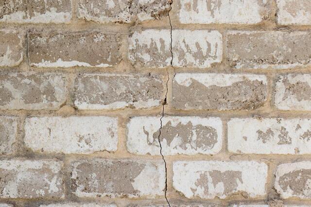 Foundation Heave vs Settlement: Key Differences Every Homeowner Should Know - Image 3