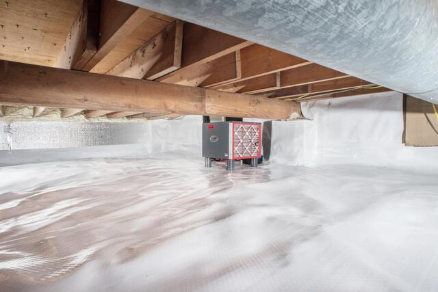 How Much Does Crawl Space Vapor Barrier Installation Cost? A Homeowner\'s Guide - Image 2