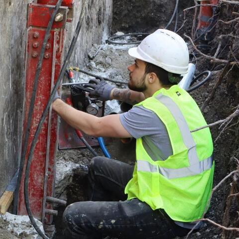 Push Piers vs Helical Piers: What\&#039;s The Difference And Which Is Right For Your Home? - Image 2