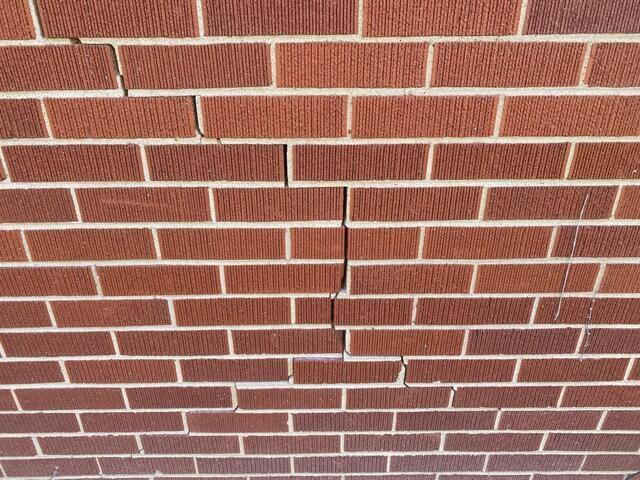 How Drought Conditions Impact Your Foundation (And How to Spot The Damage
