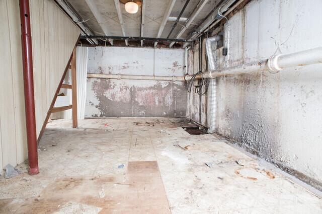 Why Fix Your Crawl Space or Basement Before Listing This Spring?
