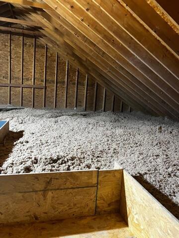 Seasonal Maintenance: How Insulation and Air Sealing Help with Weather Changes - Image 1