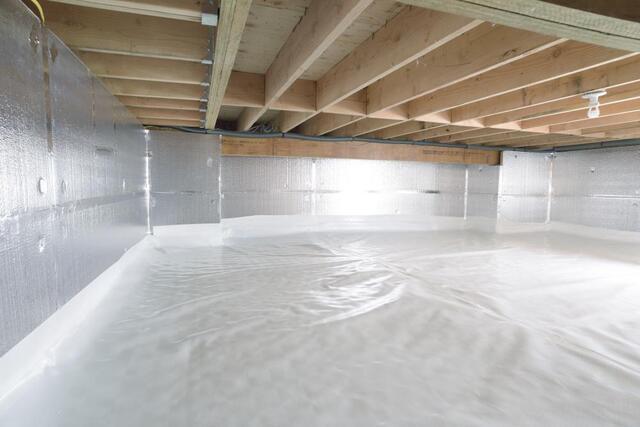A CleanSpace© Crawl Space Encapsulation With SilverGlo©.