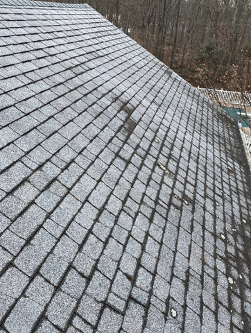 How To Avoid Getting Suck With A Deteriorating Roof - Image 1