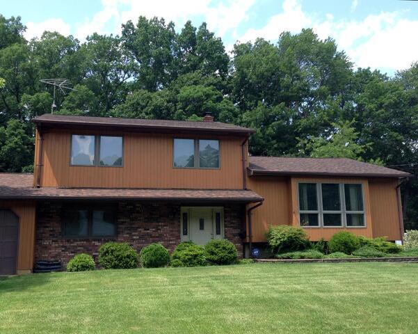 Best Time of Year for Roof Replacement:What Homeowners Should Know