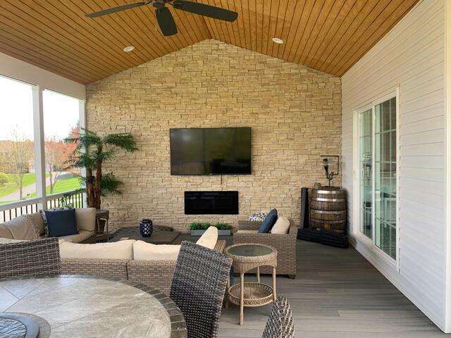 Screen Porches Cost &amp; Features - Image 3