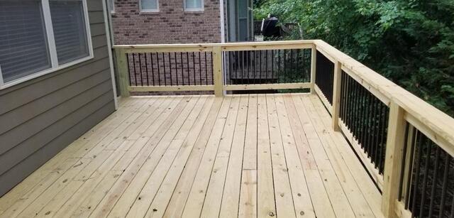 What a Deck or Porch in Peachtree Corners, GA Costs - With Housworth Constr...