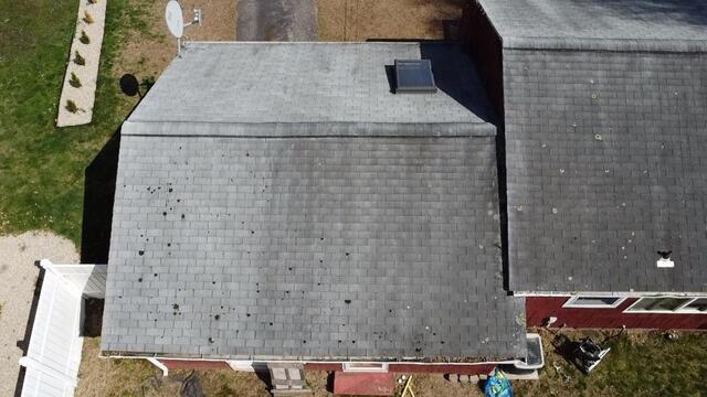 A CT Homeowners Guide To Spotting Roof Leaks