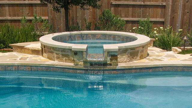 Where Luxury Meets Fiberglass Pools