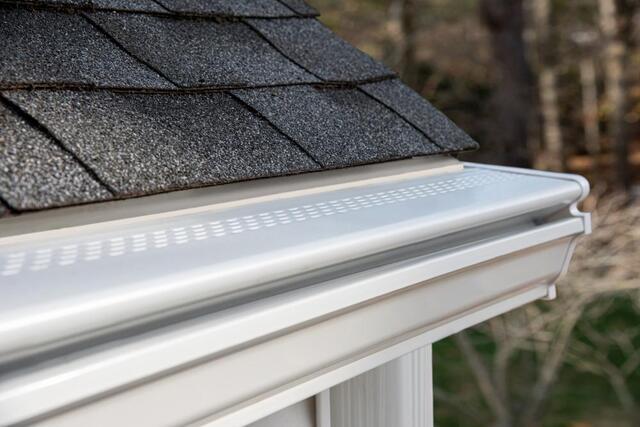 Why Choose Gutter Shutter This Fall? 3 Features That Make a Difference
