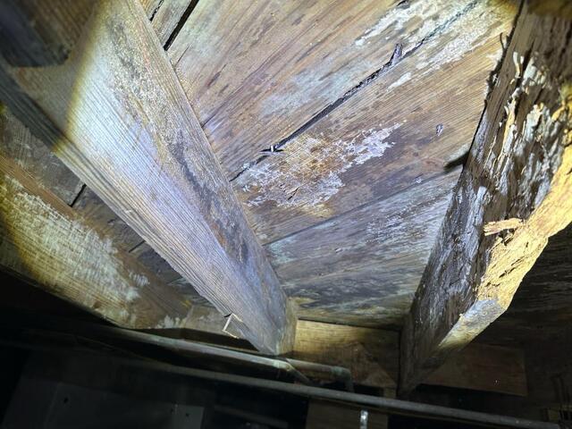 How to Identify Efflorescence and What to Do About It