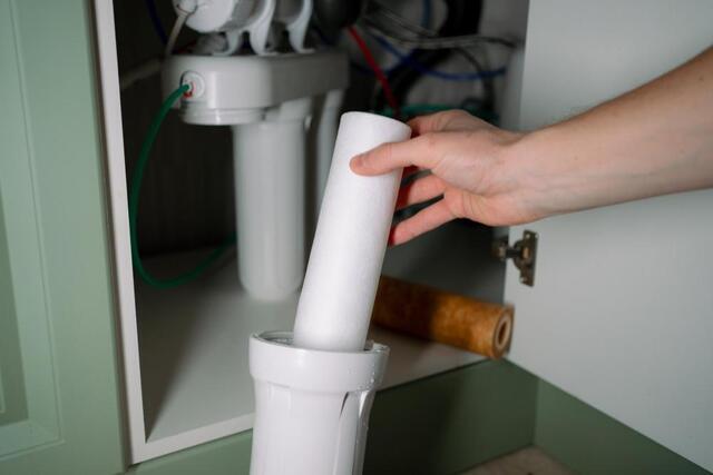 Reverse Osmosis Drinking Water Systems in Bellefontaine: Are They Worth It?