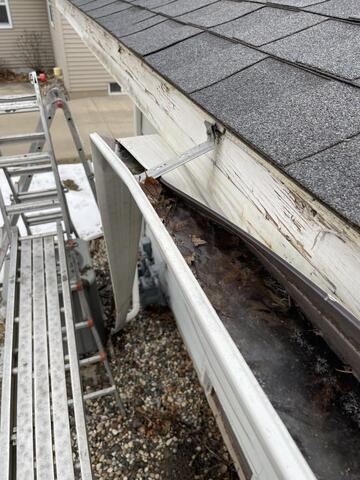 A Good Looking Gutter System - Image 2