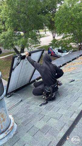 What Clear Roofing Communication Looks Like from Inspection to Completion