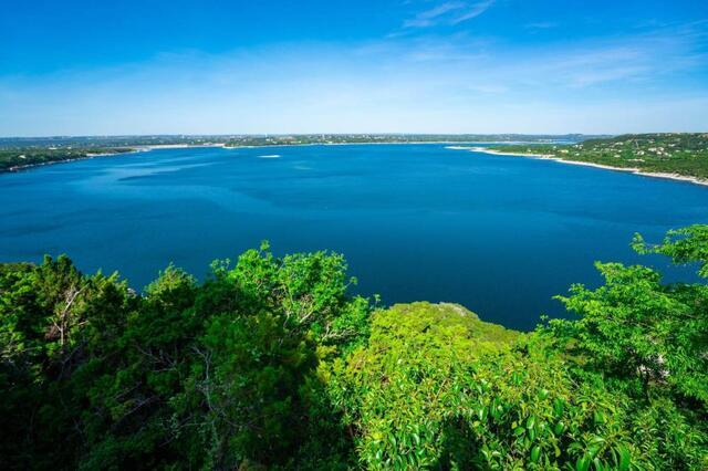 7 Best Roofing Companies in Canyon Lake, TX - Image 1