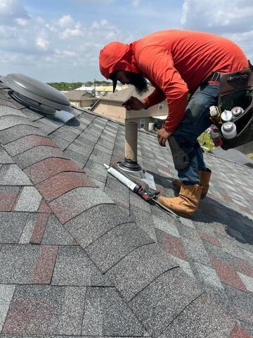 How Long Does A Roof Last? A Complete Guide To Lifespan, Maintenance, and Replacement - Image 2