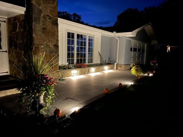 Transform Your Backyard with Outdoor Kitchens, Patios & Firepits