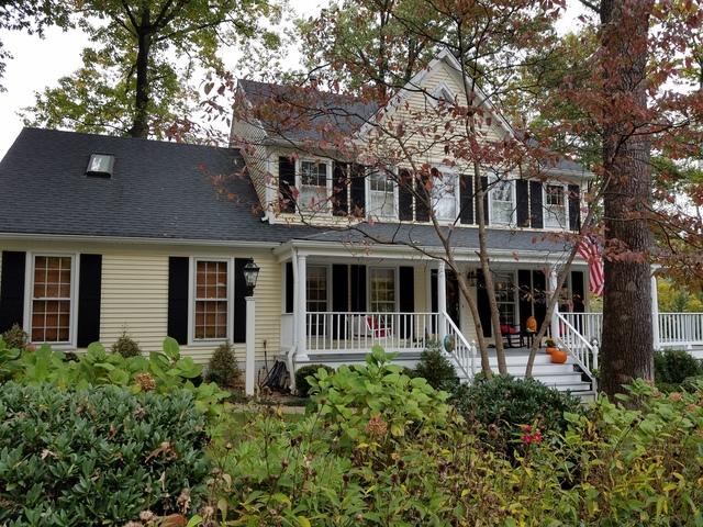 Home in Reston, VA. with MasterShield gutter protection.