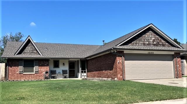 Now they have a new GAF Timberline HDZ shingled roof in weathered wood and new gutters. Ready for the rain.