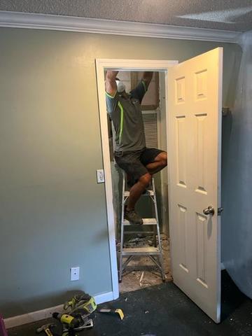 Junkluggers at work