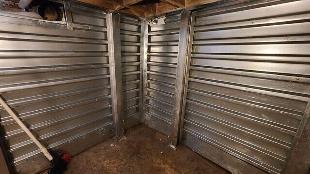 EverBrace Wall System: Behind this wall system contains our polyurethane foam, which expands into all the crevices. This process helps transfer the load to the wall system.