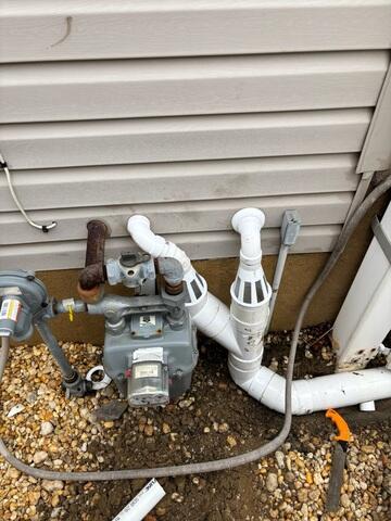 IceGuard was also added, to prevent water backup in case the discharge pipe freezes or becomes blocked, guaranteeing year-round sump pump operation.
