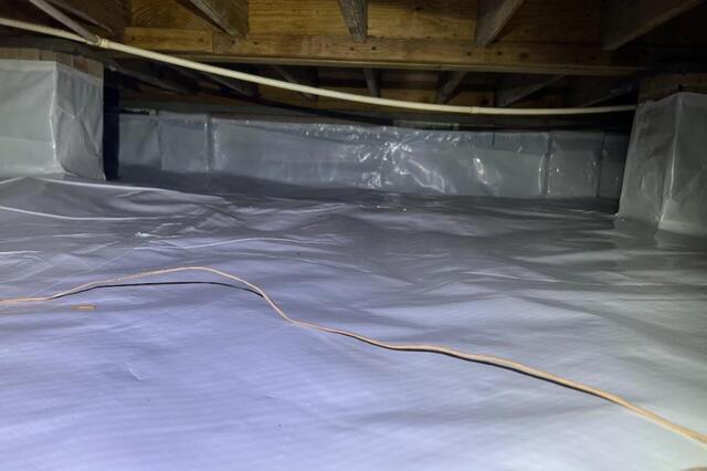 The difference ins't just visual though, this liner and the drainage matting underneath it will play a massive part in relocating and blocking our ground/wall water seepage.